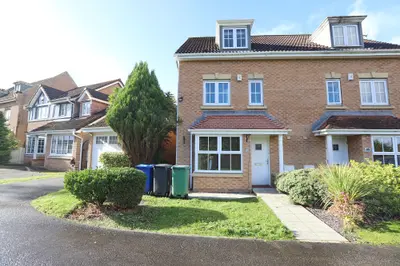 Greendale Drive, Radcliffe, M26