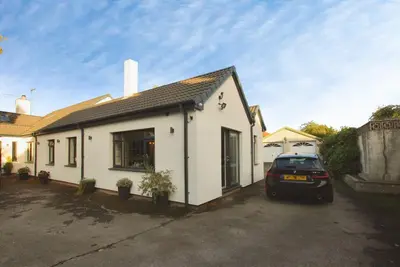 Shortwood Road, Pucklechurch, BS16