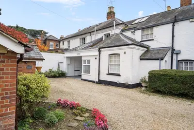 Abney Court Drive, Bourne End SL8 5DL