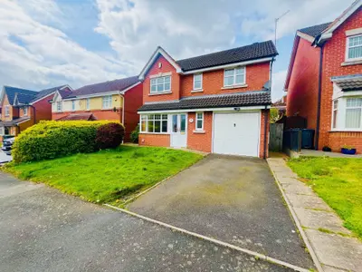 Oxford Way, Tipton, DY4