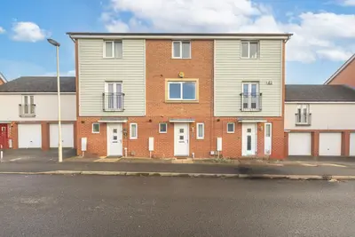 Onyx Crescent, Leicester, LE4