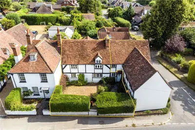 Marlow Road, Bourne End, Buckinghamshire, SL8 5PL