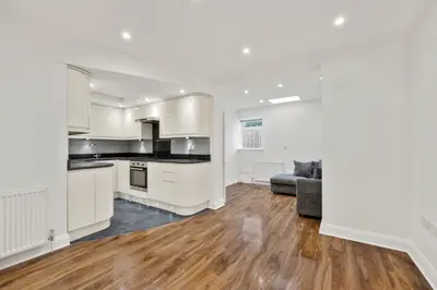 Ewell Road, Surbiton, KT6