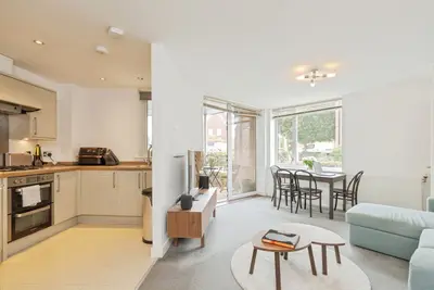 Spring Walk, Tunbridge Wells, TN4