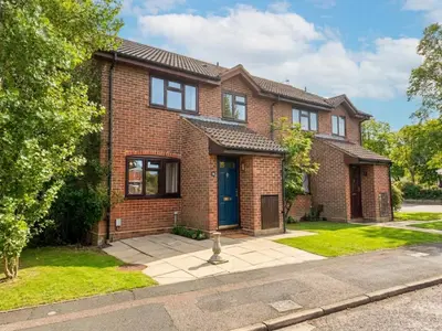 Youngs Drive, GU12