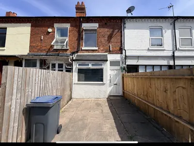Pershore Road, Selly Oak, B29