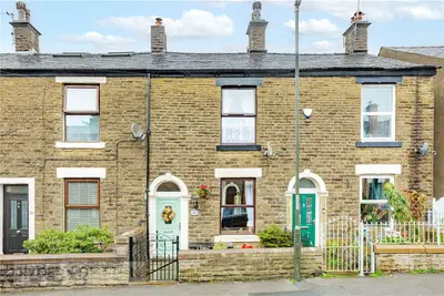 Pikes Lane, Glossop, SK13