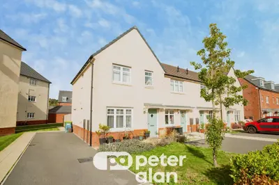 Cape Lindsey Road, Newport, NP20