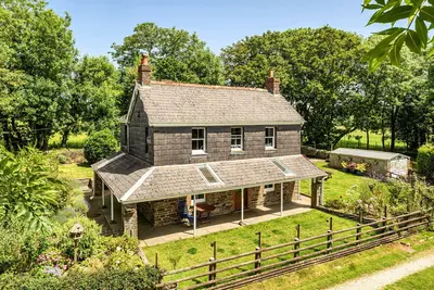 Yeolmbridge, Launceston, Cornwall, PL15 8TH