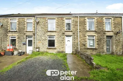 Railway Terrace, Swansea, SA5