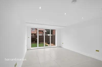 Kingswood Way, South Croydon