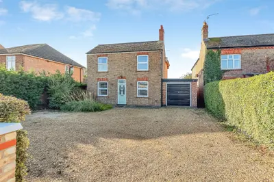 Eastrea Road, Peterborough, PE7