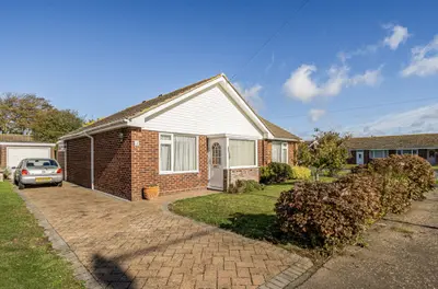 Burlington Gardens, Selsey, PO20