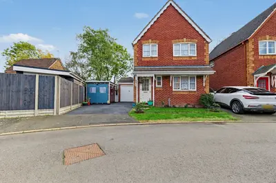 Ashurst Close, Longford, CV6