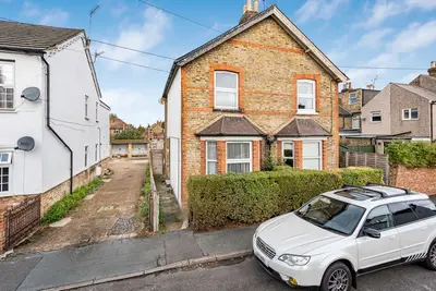 Cumberland Street, Staines-upon-Thames, TW18