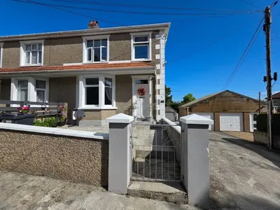 Vernon Villas, Par, PL24