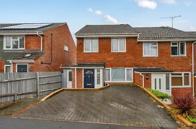Tilney Close, Alton, GU34