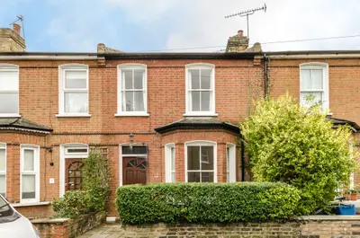 4 Heron Road, Twickenham