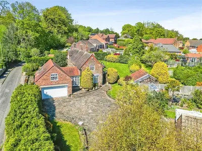 Trough Lane, Watnall, NOTTINGHAM