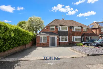 Briery Road, Halesowen, B63 1AT