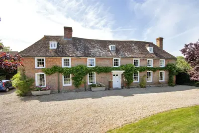 Biddenden Road, Smarden, Ashford, Kent, TN27 8QG