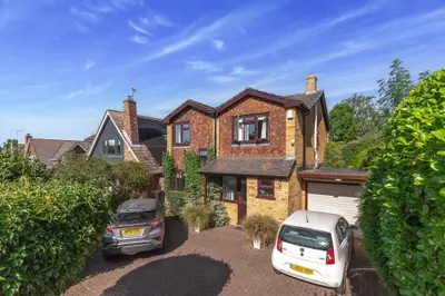 Farnham Lane, Langton Green, Kent, TN3 0DQ