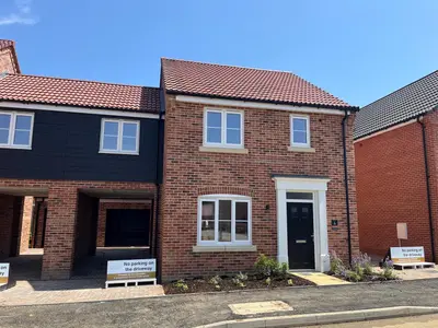 Youngs Way, Valley View, IP20