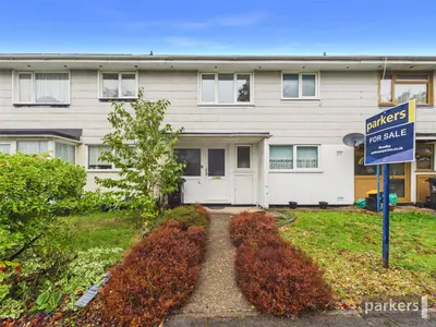 Pitford Road, Woodley, RG5
