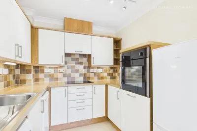 Collingwood Court, Royston, SG8