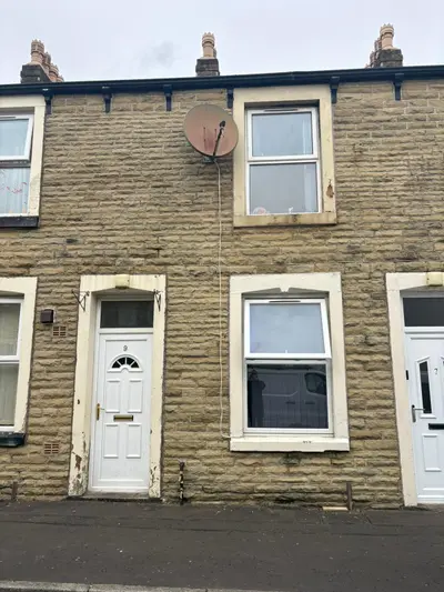 Sandhurst Street, Burnley BB11 3DG, UK