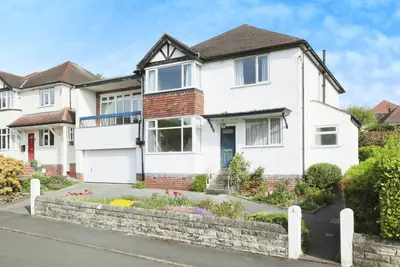 Dobcroft Close, Sheffield, S11