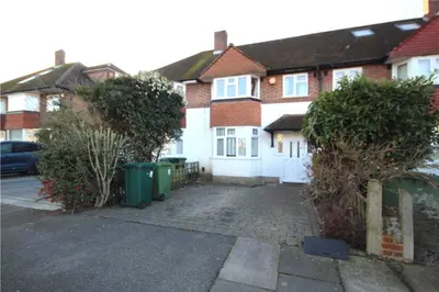 Heathcroft Avenue, Sunbury-on-Thames, TW16