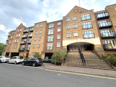 Black Eagle Drive, Northfleet, DA11