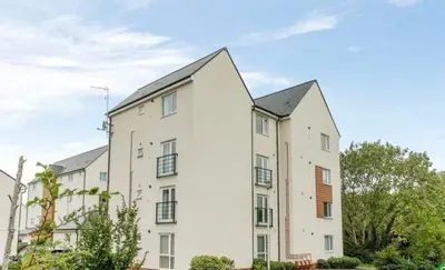 Paper Mill Gardens, Portishead, BS20