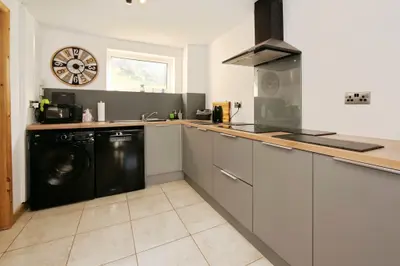 Trenewydd Ebbw Vale, NP23