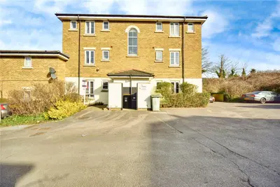 Bridgeside Mews, Maidstone, ME15