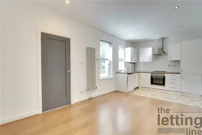 Lea Road, Enfield, EN2 0LE
