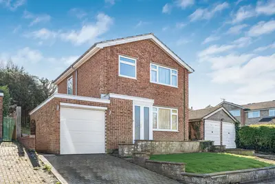 Lawford Close, Chorleywood, Rickmansworth, WD3 5JX