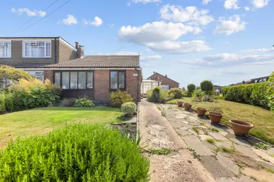 Sandfield Crescent, Glazebury, Warrington, WA3 5NF