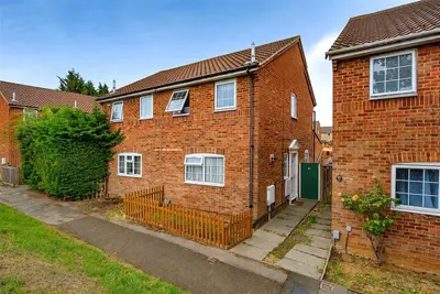 Osprey Walk, Luton, Bedfordshire, LU4