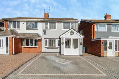 Tame Avenue, Wednesbury, WS10