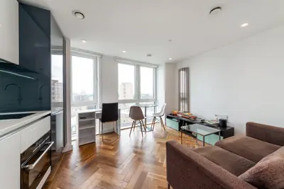 Eagle Point, City Road, London EC1V