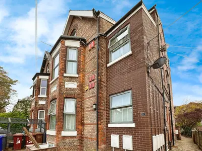 Old Lansdowne Road, West Didsbury, M20
