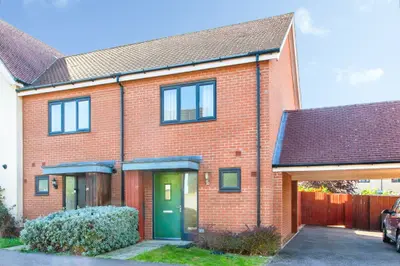 Firefly Road, Upper Cambourne, CB23
