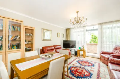 39 Fladbury Road, London