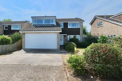 Ashton Close, Needingworth, PE27