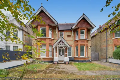 Tring Avenue, Ealing