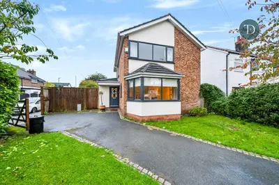 Red Lion Lane, Little Sutton, CH66