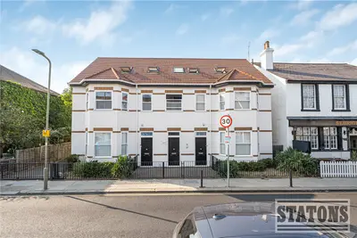 Alston Road, Barnet, EN5 4ET