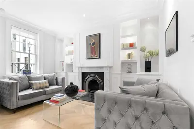Victoria Grove Mews, London, W2 4LN